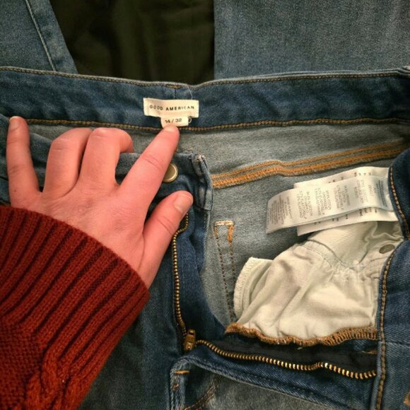 GOOD AMERICAN - GOOD LEGS SKINNY JEANS - Size: 14 - LIKE NEW - Picture 3 of 6